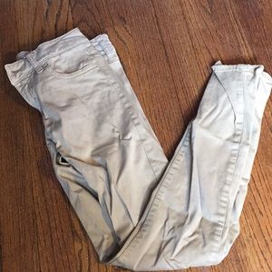 AEO beige skinny jeans